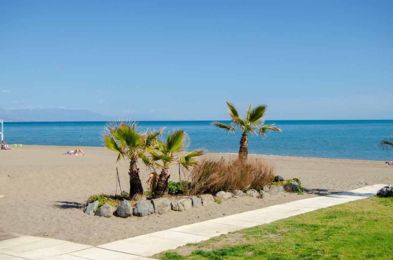 Apartamento Vacacional A 1 Minuto De La Playa - Carihuela Torremolinos Kültér fotó