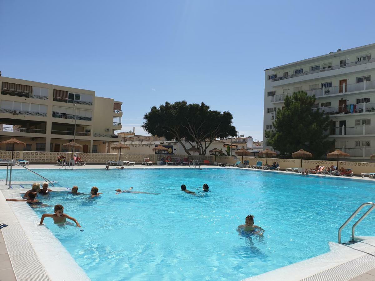 Apartamento Vacacional A 1 Minuto De La Playa - Carihuela Torremolinos Kültér fotó